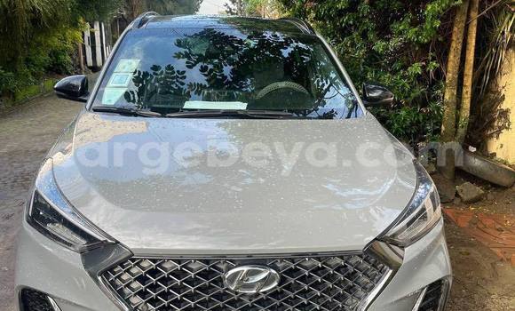 Buy Used Hyundai Tucson Silver Car in Addis–Ababa in Ethiopia Buy Used Hyundai Tucson Silver Car in Addis–Ababa in Ethiopia