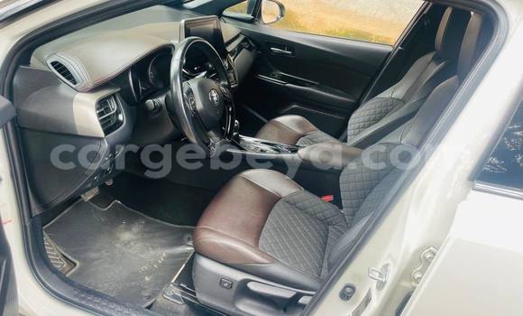 Buy Used Toyota C-HR White Car in Addis–Ababa in Ethiopia Buy Used Toyota C-HR White Car in Addis–Ababa in Ethiopia