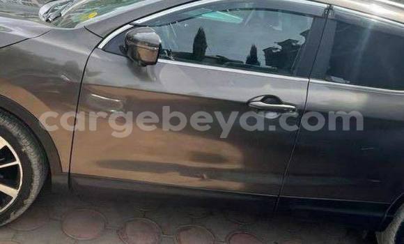 Buy Used Nissan Qashqai Brown Car in Addis–Ababa in Ethiopia Buy Used Nissan Qashqai Brown Car in Addis–Ababa in Ethiopia