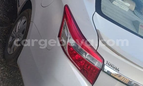 Buy Used Toyota Yaris White Car in Addis–Ababa in Ethiopia Buy Used Toyota Yaris White Car in Addis–Ababa in Ethiopia