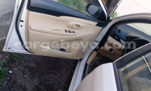 Buy Used Toyota Yaris White Car in Addis–Ababa in Ethiopia Buy Used Toyota Yaris White Car in Addis–Ababa in Ethiopia