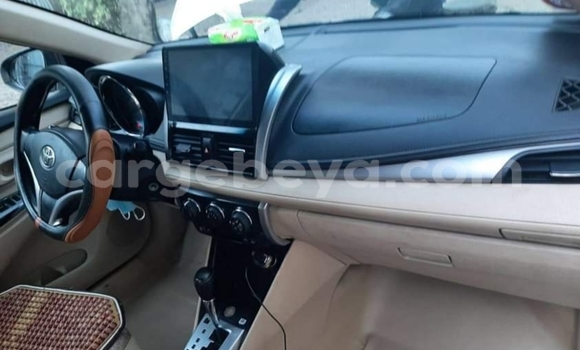 ይግዙ ያገለገለ Toyota Yaris ብር መኪና በ አዲስ አበባ በ ኢትዮጵያ ይግዙ ያገለገለ Toyota Yaris ብር መኪና በ አዲስ አበባ በ ኢትዮጵያ