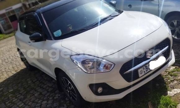 Buy Used Suzuki Swift White Car in Addis–Ababa in Ethiopia Buy Used Suzuki Swift White Car in Addis–Ababa in Ethiopia