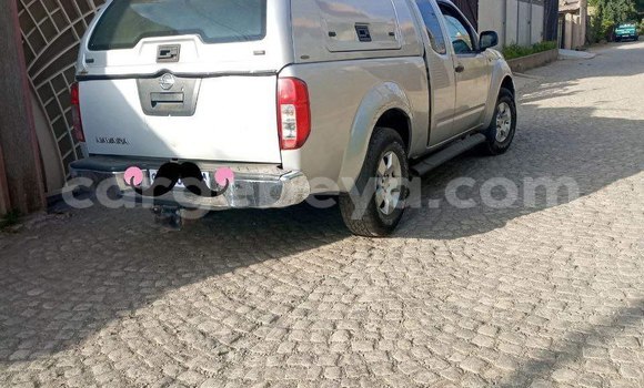 Acheter Occasion Voiture Nissan Navara Gris à Addis Ababa, Ethiopie