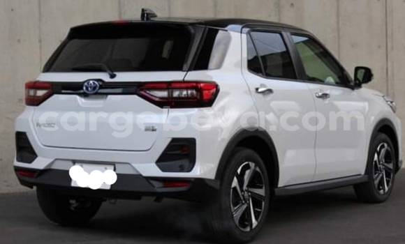 ይግዙ አዲስ Toyota RAV4 ሌላ መኪና በ አዲስ አበባ በ ኢትዮጵያ ይግዙ አዲስ Toyota RAV4 ሌላ መኪና በ አዲስ አበባ በ ኢትዮጵያ
