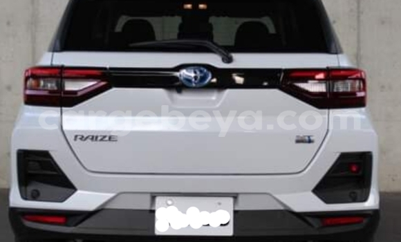 ይግዙ አዲስ Toyota RAV4 ሌላ መኪና በ አዲስ አበባ በ ኢትዮጵያ ይግዙ አዲስ Toyota RAV4 ሌላ መኪና በ አዲስ አበባ በ ኢትዮጵያ