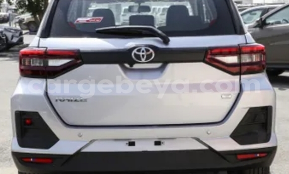 ይግዙ አዲስ Toyota RAV4 ሌላ መኪና በ አዲስ አበባ በ ኢትዮጵያ ይግዙ አዲስ Toyota RAV4 ሌላ መኪና በ አዲስ አበባ በ ኢትዮጵያ