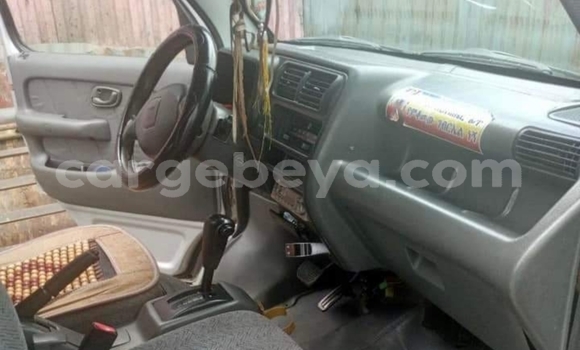 ይግዙ ያገለገለ Suzuki Every ነጭ መኪና በ አዲስ አበባ በ ኢትዮጵያ ይግዙ ያገለገለ Suzuki Every ነጭ መኪና በ አዲስ አበባ በ ኢትዮጵያ