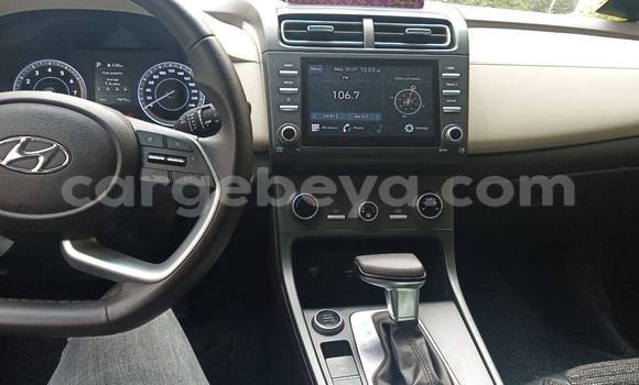 ይግዙ ያገለገለ Hyundai Creta Beige መኪና በ አዲስ አበባ በ ኢትዮጵያ ይግዙ ያገለገለ Hyundai Creta Beige መኪና በ አዲስ አበባ በ ኢትዮጵያ