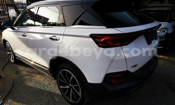 ይግዙ አዲስ FAW Besturn X80 ነጭ መኪና በ አዲስ አበባ በ ኢትዮጵያ ይግዙ አዲስ FAW Besturn X80 ነጭ መኪና በ አዲስ አበባ በ ኢትዮጵያ