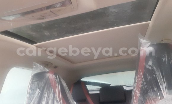 ይግዙ አዲስ FAW Besturn X80 ነጭ መኪና በ አዲስ አበባ በ ኢትዮጵያ ይግዙ አዲስ FAW Besturn X80 ነጭ መኪና በ አዲስ አበባ በ ኢትዮጵያ