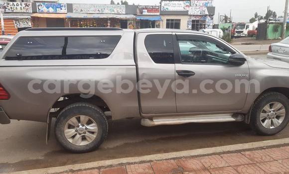 Buy Used Toyota Hiluxe Revo Silver Car in Addis–Ababa in Ethiopia Buy Used Toyota Hiluxe Revo Silver Car in Addis–Ababa in Ethiopia