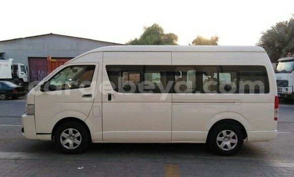 Buy Used Toyota Hiace White Car in Addis–Ababa in Ethiopia Buy Used Toyota Hiace White Car in Addis–Ababa in Ethiopia
