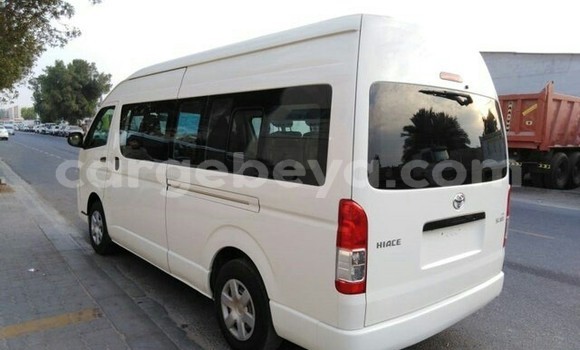 Buy Used Toyota Hiace White Car in Addis–Ababa in Ethiopia Buy Used Toyota Hiace White Car in Addis–Ababa in Ethiopia