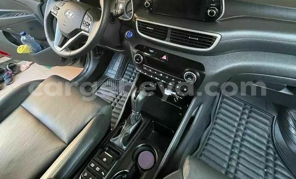 Acheter Occasion Voiture Hyundai Tucson Beige à Addis Ababa, Ethiopie Acheter Occasion Voiture Hyundai Tucson Beige à Addis Ababa, Ethiopie