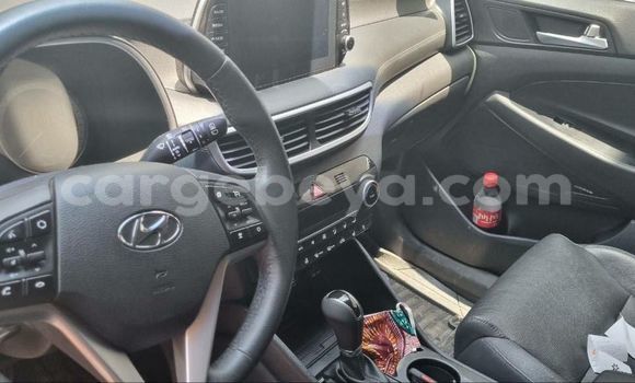 Acheter Occasion Voiture Hyundai Tucson Beige à Addis Ababa, Ethiopie Acheter Occasion Voiture Hyundai Tucson Beige à Addis Ababa, Ethiopie