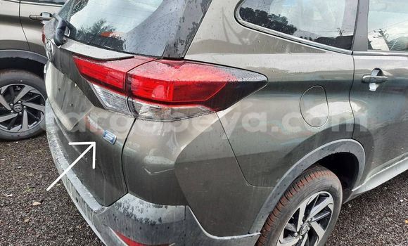 Acheter Occasion Voiture Toyota Rush Marron à Addis Ababa, Ethiopie Acheter Occasion Voiture Toyota Rush Marron à Addis Ababa, Ethiopie