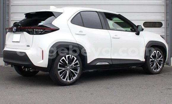 Acheter Neuf Voiture Toyota Yaris Blanc à Addis Ababa, Ethiopie Acheter Neuf Voiture Toyota Yaris Blanc à Addis Ababa, Ethiopie