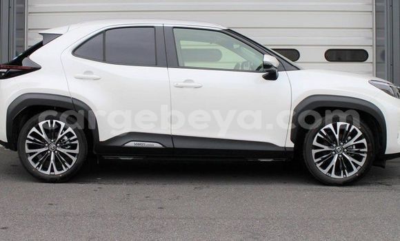 Acheter Neuf Voiture Toyota Yaris Blanc à Addis Ababa, Ethiopie Acheter Neuf Voiture Toyota Yaris Blanc à Addis Ababa, Ethiopie