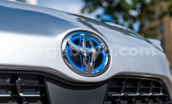 Acheter Neuf Voiture Toyota Yaris Blanc à Addis Ababa, Ethiopie Acheter Neuf Voiture Toyota Yaris Blanc à Addis Ababa, Ethiopie