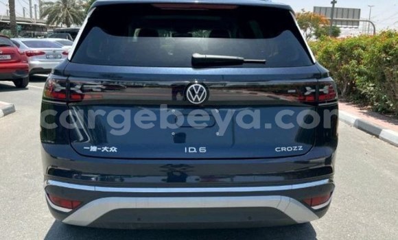 Acheter Neuf Voiture Volkswagen Quantum Beige à Addis Ababa, Ethiopie Acheter Neuf Voiture Volkswagen Quantum Beige à Addis Ababa, Ethiopie