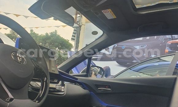 Acheter Neuf Voiture Toyota C-HR Blanc à Addis Ababa, Ethiopie Acheter Neuf Voiture Toyota C-HR Blanc à Addis Ababa, Ethiopie