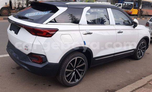 Acheter Neuf Voiture FAW Besturn B70 Blanc à Addis Ababa, Ethiopie Acheter Neuf Voiture FAW Besturn B70 Blanc à Addis Ababa, Ethiopie