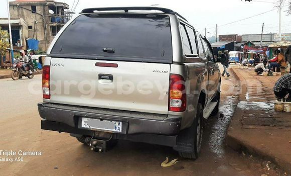 Acheter Occasion Voiture Toyota Hilux Gris à Addis Ababa, Ethiopie Acheter Occasion Voiture Toyota Hilux Gris à Addis Ababa, Ethiopie