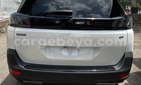 Buy New Peugeot 5008 White Car in Addis–Ababa in Ethiopia