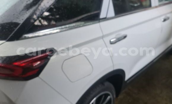 Acheter Neuf Voiture FAW Besturn B70 Blanc à Addis Ababa, Ethiopie Acheter Neuf Voiture FAW Besturn B70 Blanc à Addis Ababa, Ethiopie