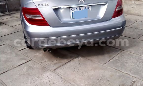 Acheter Occasion Voiture Mercedes-Benz C180 COUPE Gris à Addis Ababa, Ethiopie Acheter Occasion Voiture Mercedes-Benz C180 COUPE Gris à Addis Ababa, Ethiopie