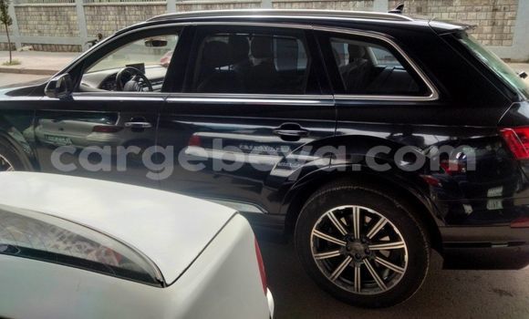 Acheter Occasion Voiture Audi Q7 Beige à Addis Ababa, Ethiopie Acheter Occasion Voiture Audi Q7 Beige à Addis Ababa, Ethiopie