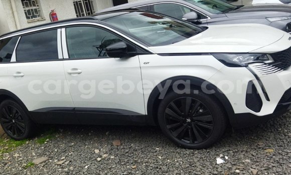 ይግዙ ያገለገለ Peugeot 5008 ነጭ መኪና በ አዲስ አበባ በ ኢትዮጵያ ይግዙ ያገለገለ Peugeot 5008 ነጭ መኪና በ አዲስ አበባ በ ኢትዮጵያ