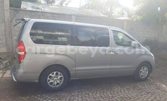 Buy Used Hyundai Grand Starex Silver Car in Addis–Ababa in Ethiopia Buy Used Hyundai Grand Starex Silver Car in Addis–Ababa in Ethiopia