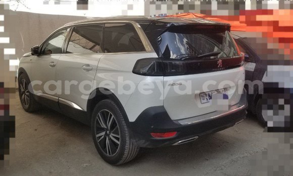 Acheter Occasion Voiture Peugeot 5008 Blanc à Addis Ababa, Ethiopie Acheter Occasion Voiture Peugeot 5008 Blanc à Addis Ababa, Ethiopie