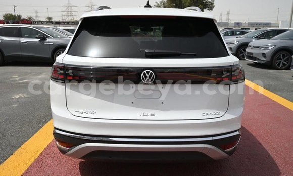 Acheter Neuf Voiture Volkswagen T-Roc Blanc à Addis Ababa, Ethiopie Acheter Neuf Voiture Volkswagen T-Roc Blanc à Addis Ababa, Ethiopie