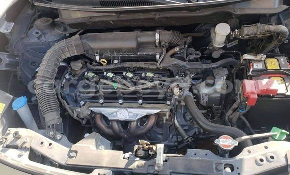 Acheter Occasion Voiture Suzuki Dzire Marron à Addis Ababa, Ethiopie Acheter Occasion Voiture Suzuki Dzire Marron à Addis Ababa, Ethiopie