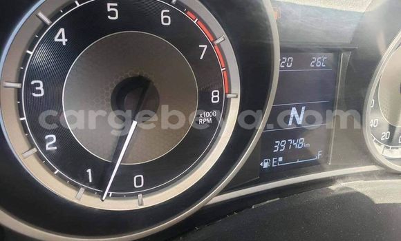 Acheter Occasion Voiture Suzuki Dzire Marron à Addis Ababa, Ethiopie Acheter Occasion Voiture Suzuki Dzire Marron à Addis Ababa, Ethiopie