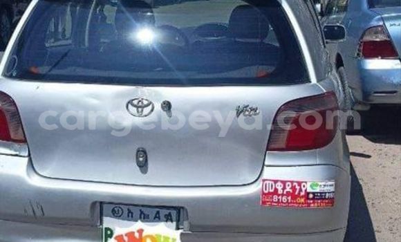 Acheter Occasion Voiture Toyota Vitz Gris à Addis Ababa, Ethiopie Acheter Occasion Voiture Toyota Vitz Gris à Addis Ababa, Ethiopie