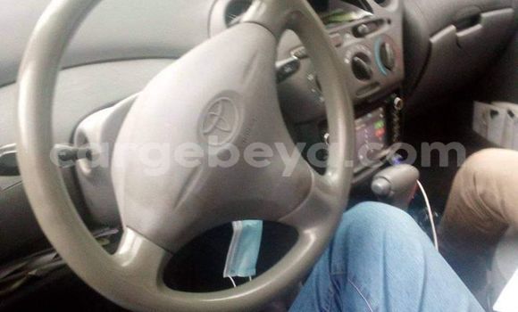 Acheter Occasion Voiture Toyota Vitz Gris à Addis Ababa, Ethiopie Acheter Occasion Voiture Toyota Vitz Gris à Addis Ababa, Ethiopie