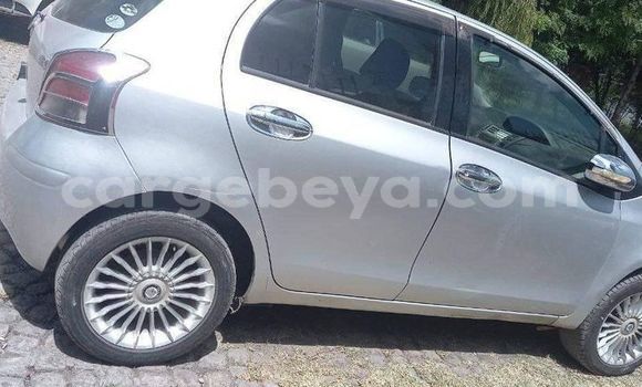 Buy Used Toyota Yaris Silver Car in Addis–Ababa in Ethiopia Buy Used Toyota Yaris Silver Car in Addis–Ababa in Ethiopia