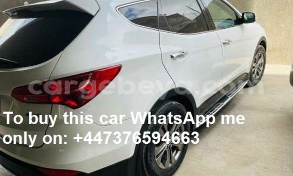 Buy Used Hyundai Santa Fe White Car in Addis–Ababa in Ethiopia