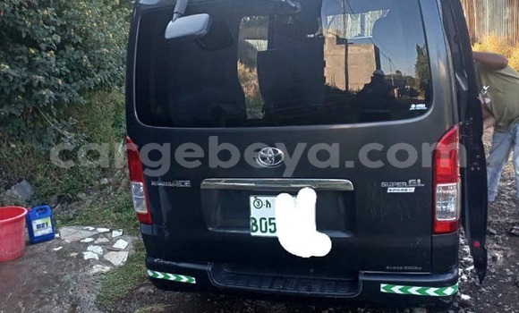 Buy Used Toyota Hiace Black Car in Addis–Ababa in Ethiopia Buy Used Toyota Hiace Black Car in Addis–Ababa in Ethiopia