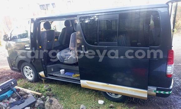 Buy Used Toyota Hiace Black Car in Addis–Ababa in Ethiopia Buy Used Toyota Hiace Black Car in Addis–Ababa in Ethiopia