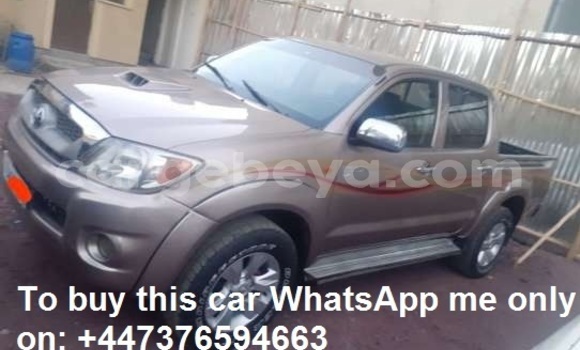 Buy Used Toyota Hilux Beige Car in Addis–Ababa in Ethiopia