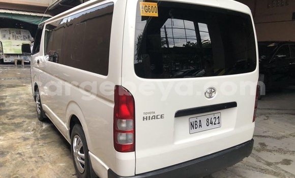 Buy Used Toyota Hiace White Car in Addis–Ababa in Ethiopia Buy Used Toyota Hiace White Car in Addis–Ababa in Ethiopia