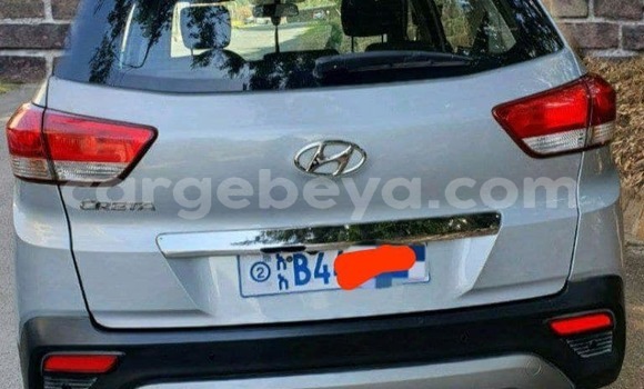ይግዙ ያገለገለ Hyundai Creta ብር መኪና በ አዲስ አበባ በ ኢትዮጵያ ይግዙ ያገለገለ Hyundai Creta ብር መኪና በ አዲስ አበባ በ ኢትዮጵያ