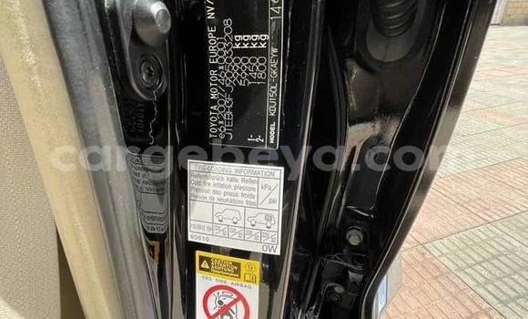 ይግዙ ያገለገለ Toyota Land Cruiser Prado ጥቁር መኪና በ አዲስ አበባ በ ኢትዮጵያ ይግዙ ያገለገለ Toyota Land Cruiser Prado ጥቁር መኪና በ አዲስ አበባ በ ኢትዮጵያ