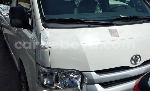 Buy Used Toyota Hiace White Car in Addis–Ababa in Ethiopia