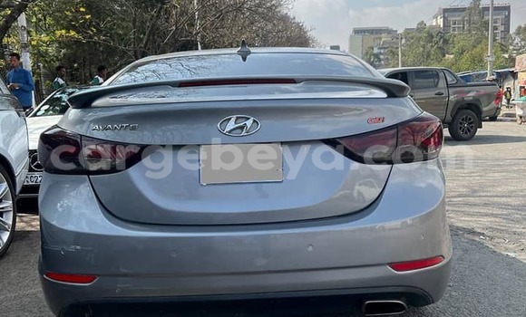 ይግዙ ያገለገለ Hyundai Avante ብር መኪና በ አዲስ አበባ በ ኢትዮጵያ ይግዙ ያገለገለ Hyundai Avante ብር መኪና በ አዲስ አበባ በ ኢትዮጵያ